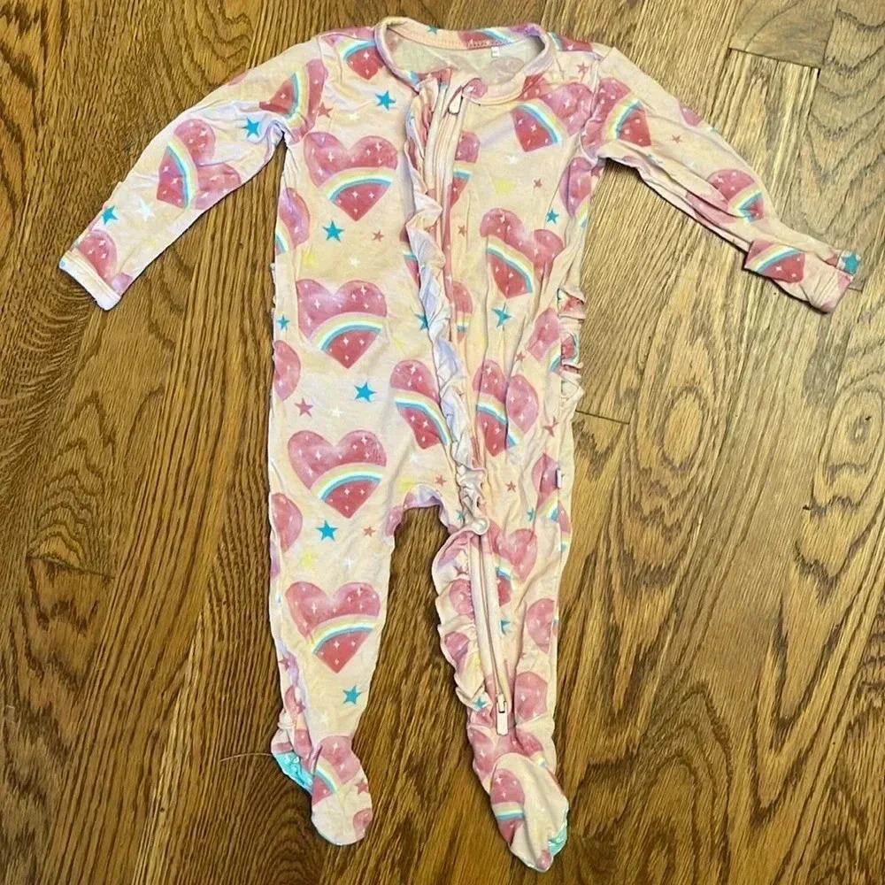 Posh peanut rainbow hearts print bamboo onesie size 0-3months